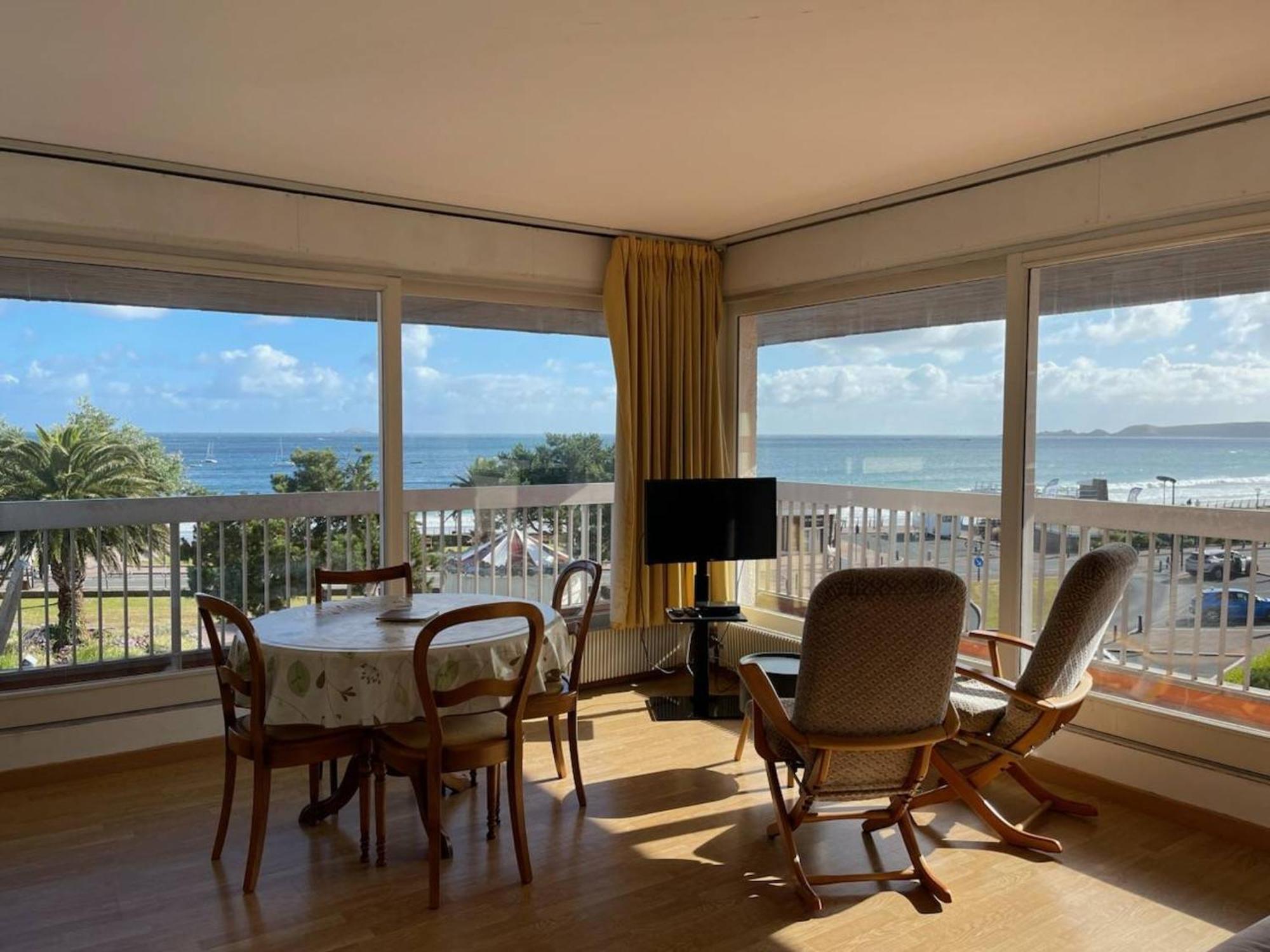 Appartement Avec Terrasse, Parking, Plage De Trestraou A Perros-Guirec - Fr-1-368-350 外观 照片
